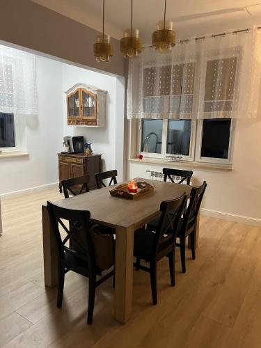 TV a/nebo společenská místnost v ubytování Apartament Ignacy