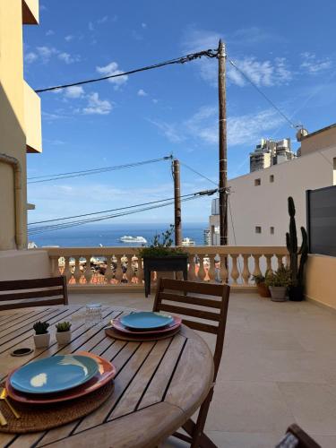 Cozy apartment with sea view Monaco