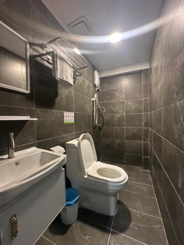 Bilik mandi di SS Grey inn Bukit Bintang