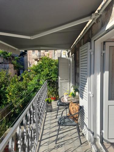 Photo de la galerie de l'établissement Apartman Victoria, à Komiža