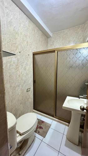 Ένα μπάνιο στο The Secret Room Hostel & Spa
