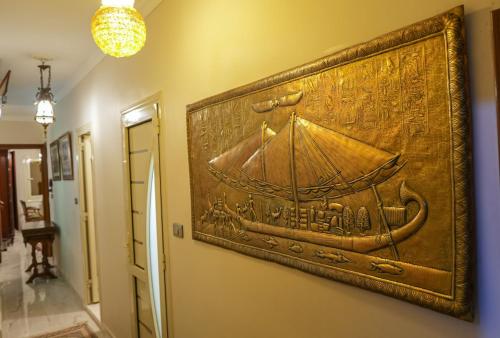 Vintage & Practical Flat-Walking distance- Nile