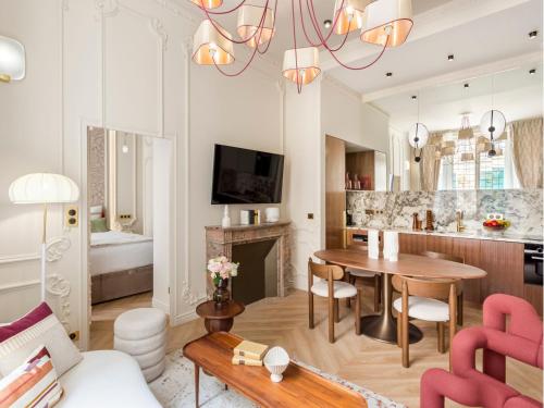 Merveil - Signature Suite-Champs Elysees- Marignan