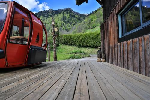 Chalet Le Nutshell - 4pers - Vue montagne au calme - Proche Annecy, La Clusaz, Grand-Bornand - AravisTour