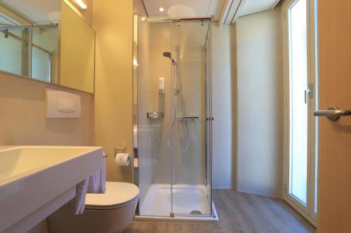 Koupelna v ubytování Hotel Elvezia Ascona