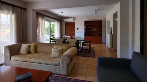 Michael Apartment, near the Airport