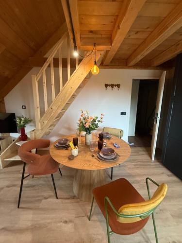 Χώρος καθιστικού στο Loges de chanaz