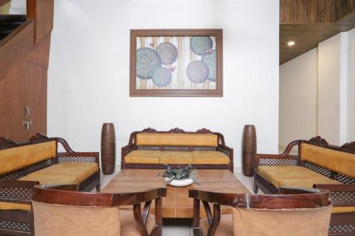 Χώρος καθιστικού στο Hotel Razia Inn