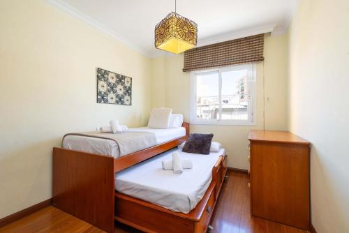 Spacious 3-Bedroom Apartment in Málaga