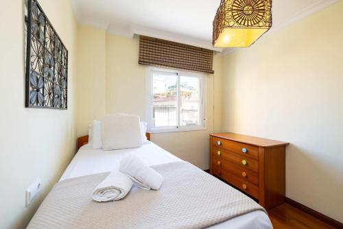 Spacious 3-Bedroom Apartment in Málaga