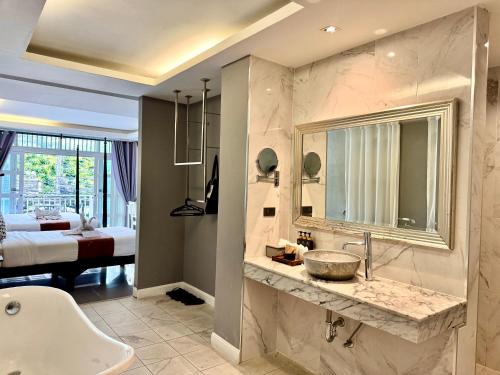 Koupelna v ubytování WUA LAI Boutique Hotel Chiang Mai