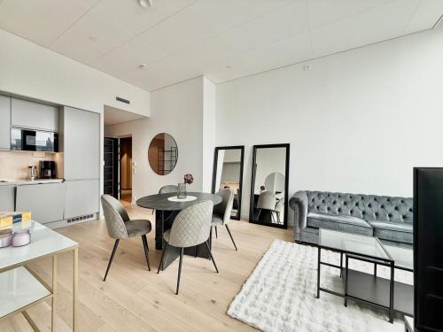 Gallery image of Luxury Apt - Karlatornet - 2BR - Spa - Gym - City in Gothenburg