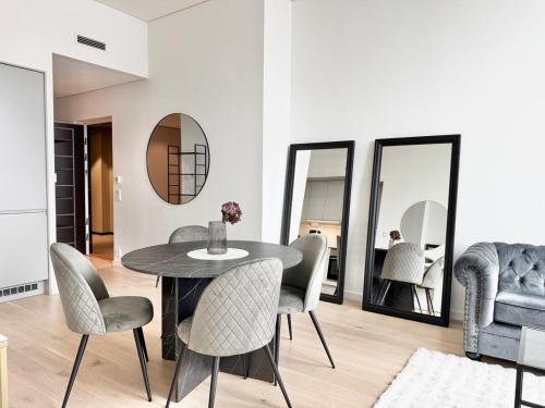 Gallery image of Luxury Apt - Karlatornet - 2BR - Spa - Gym - City in Gothenburg