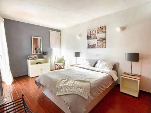 Apartamento Luminoso com Piscina e Estacionamento em Albufeira no Algarve