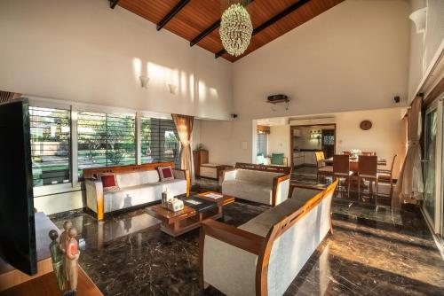 Ruang duduk di Mukta Niwas