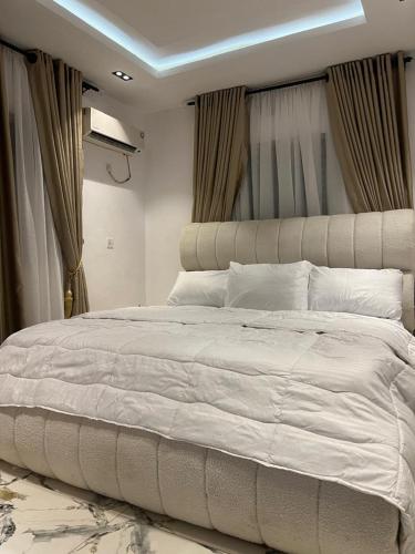 Gallery image of Soft Life 2 bedroom apartment in Magodo Phase 2 in Lagos