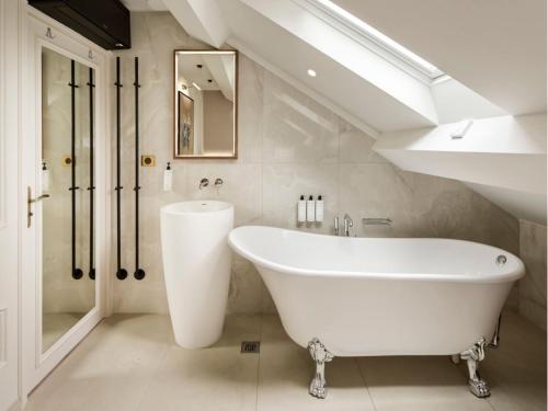 Merveil - Luxury Suite - Champs Elysees - St Cyr I