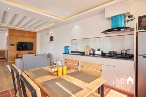 SK Apartments By Casadeyraにあるキッチンまたは簡易キッチン