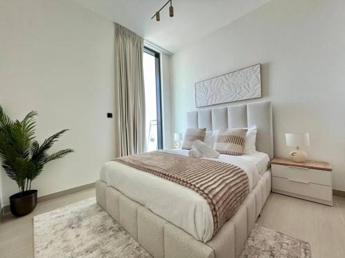 Relax In Style 1br Haven In Binghatti Venus!