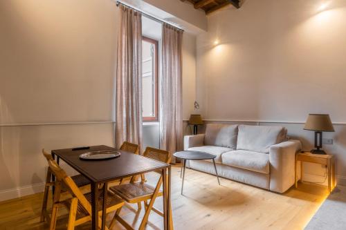 Spiriti Home Apartment 2, Piazza di Pietra