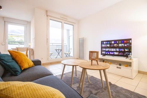 Ecrin d'Azur - Piscine et parking