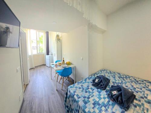 Begona Blue Pearl City Center Studio Nogalera BY NAMASTE ELITE