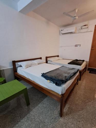 Φωτογραφία από το άλμπουμ του YJS Guest House Pondicherry σε Virāmpattinam