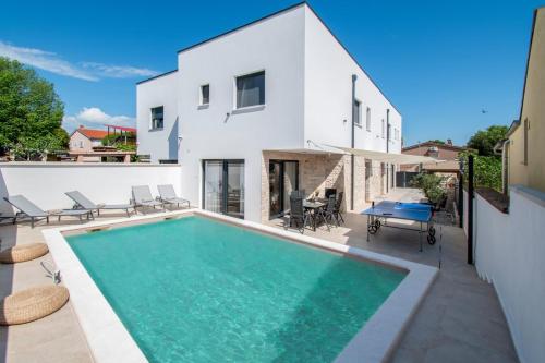 Villa Casa Bella in Barbariga, Istria by Istrabook