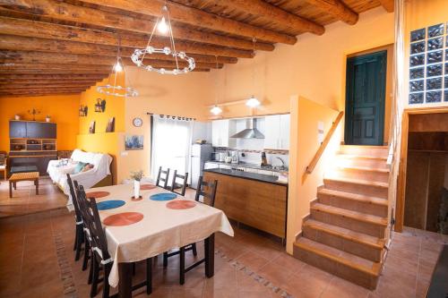 Kuchyň nebo kuchyňský kout v ubytování Casa Mailo