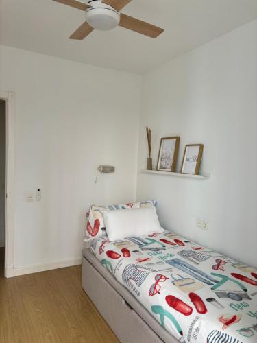LUMINOSO APARTAMENTO en el centro de Cádiz