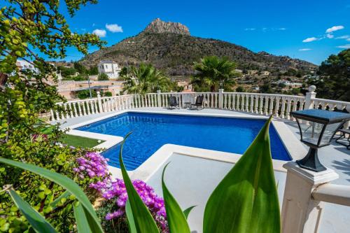 Casa Joanne by Theka Services