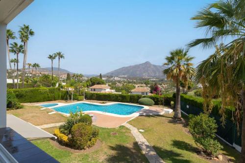 Las Brisas 11. Marbella