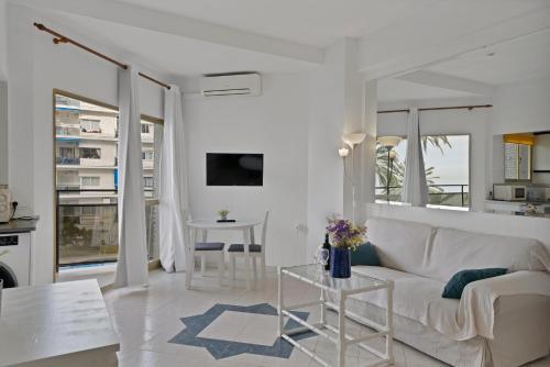 SKOL A103 - Wā Marbella Beach