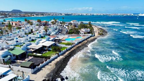 Geranio house, beachfront, pool, Corralejo