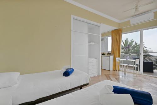 SKOL A115 - Wā Marbella beach
