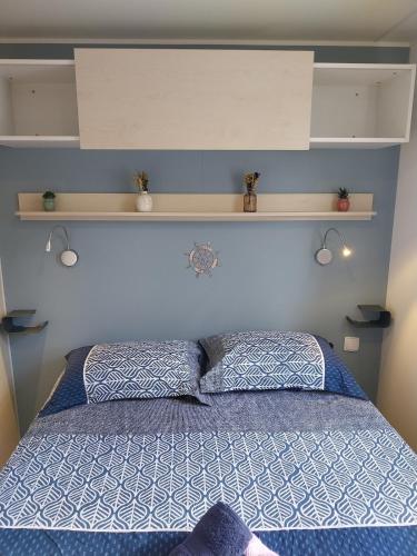 Photo de la galerie de l'établissement Mobile Home Clim Camping 5 Le Marisol 7 Pers, à Torreilles