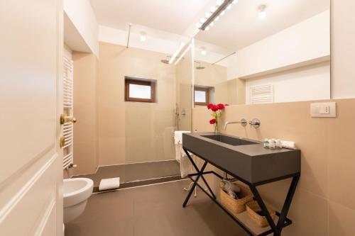 Keys of Italy -Monalda 2 Big & Small - 2 Apts nearby Palazzo Strozzi