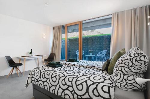 Postel nebo postele na pokoji v ubytování seenahes chices Apartment in Öhningen