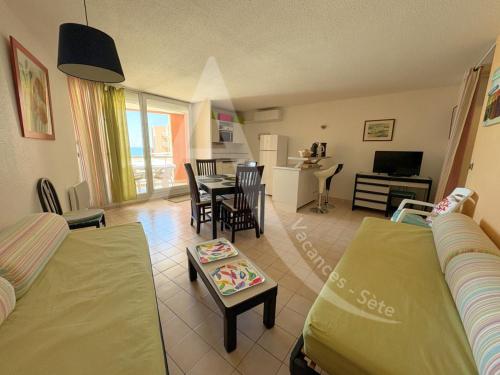 APPARTEMENT 46M², 1 CHAMBRE, PISCINE, TENNIS, PLAGE DIRECT