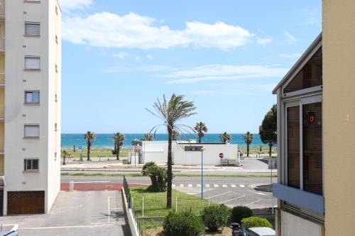 Saint-Cyprien charmant appartement vue mer