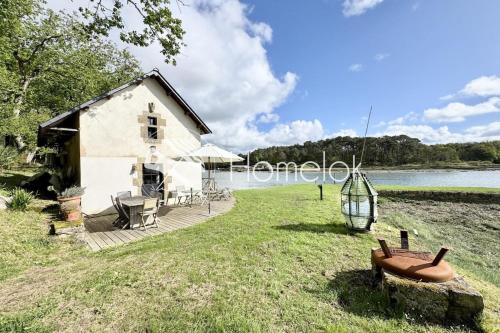 Exceptionnelle maisonnette - Les pieds dans l’eau