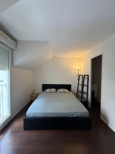 Photo de la galerie de l'établissement Private Bedroom, in a house of 2 roomates, à Asnières-sur-Seine