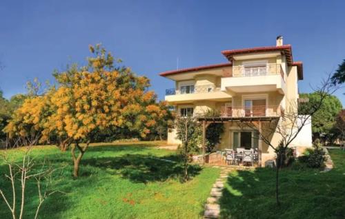 Schinias Forest Beach House