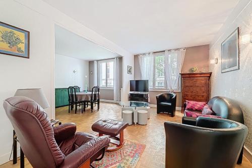 Spacious 2-room apartment near Nation