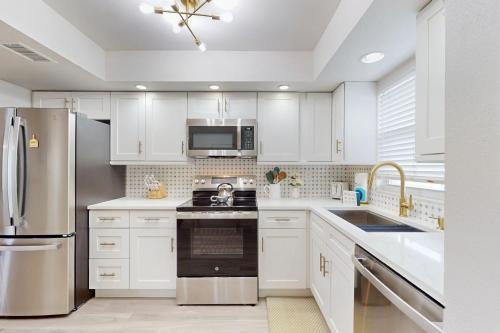 Dapur atau dapur kecil di Turtle Bay Beauty