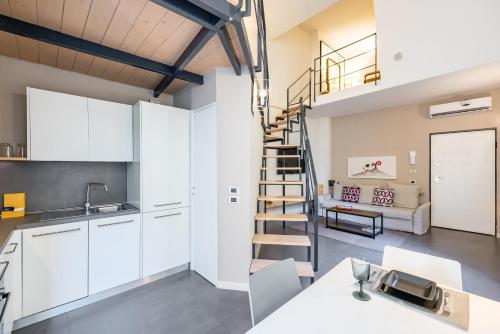 DUOMO TERRACE 196 - Luxury Apartment with Private Parking in Naples Historic Center