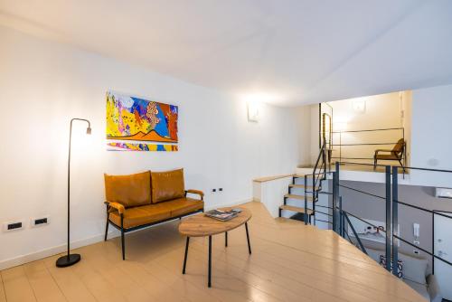 DUOMO TERRACE 196 - Luxury Apartment with Private Parking in Naples Historic Center