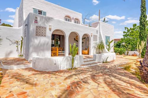 La IBICENCA & JACUZZI by XimoApartments