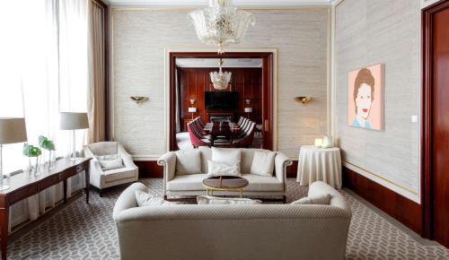 Χώρος καθιστικού στο Grand Hotel Oslo