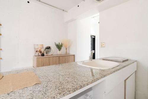 Casa di Luce - Stylish Stay near Shibuya & Meguro River Room405